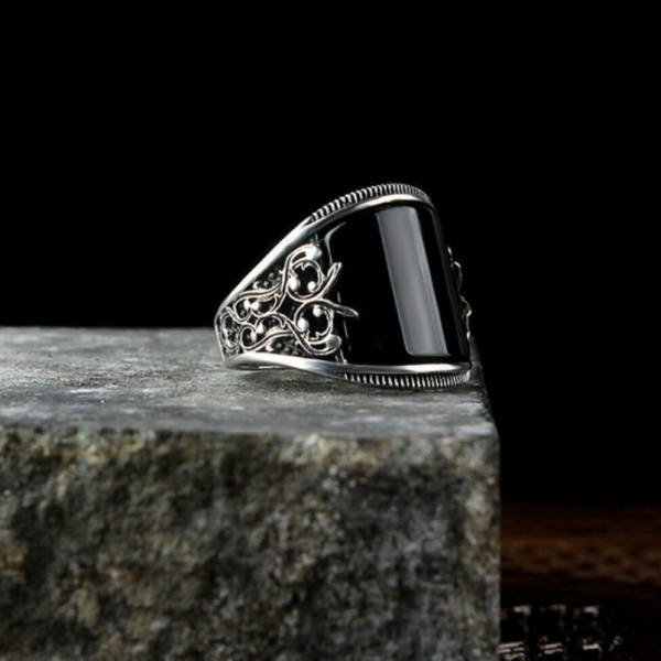 Vintage Black Oil Drop Carved Totem Ring for Men
