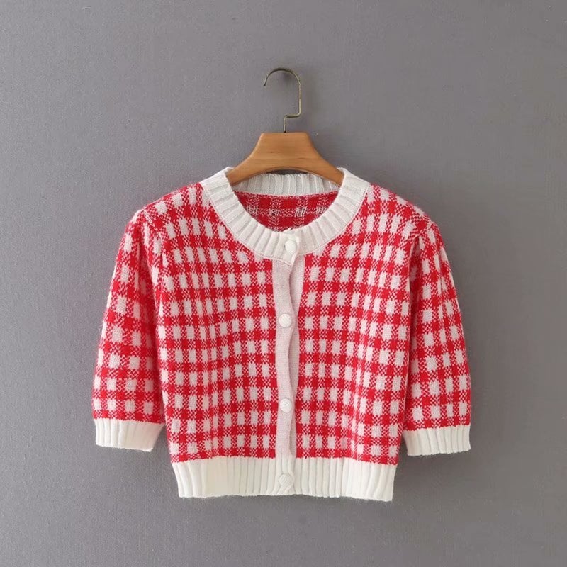 Contrast Check Round Neck Five-Point Sleeve Top