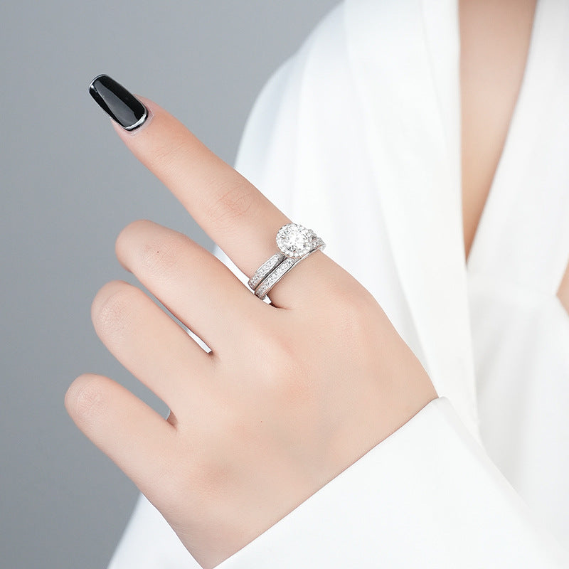 Luxury 1 Karat Moissanite Ring in S925 Sterling Silver