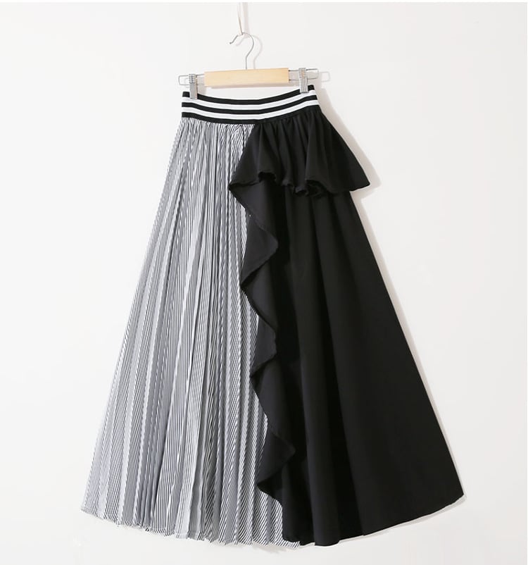 High-Waist Striped Ruffled Skirt with Contrast Stitching