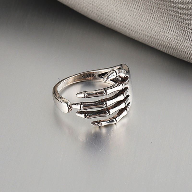 Unisex Retro Punk Ghost Hand Ring in Ancient Silver