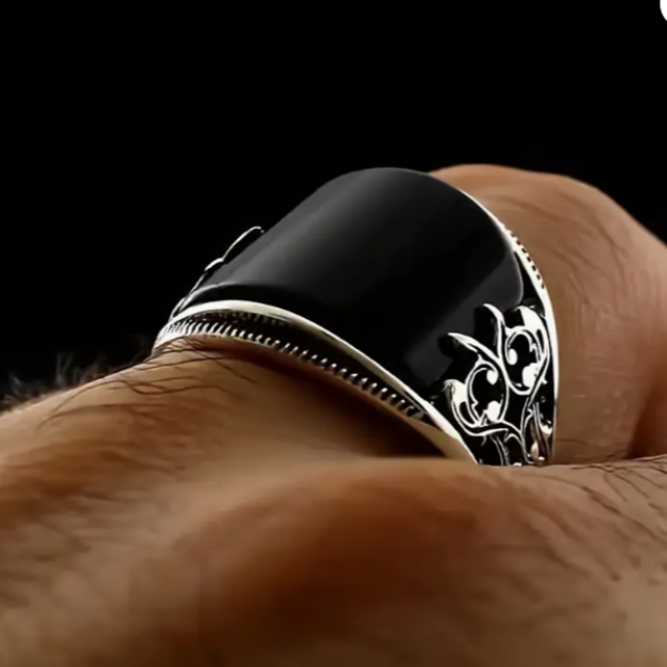 Vintage Black Oil Drop Carved Totem Ring for Men